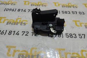 Замок дверей задніх лівих механічний Renault Trafic 01-14