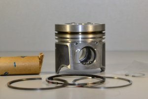 Поршень двигуна Renault Trafic  2001-> 2006 1.9dCi (STD)— Renault (Оригінал) - 7701472834