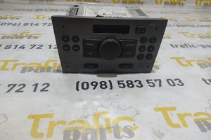 Автомагнітола (штатна) Renault Trafic 01-06