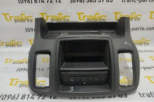 Штатна магнітола+дисплей (комплект) Renault Trafic 01-14