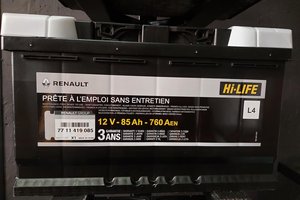 Акумулятор 12V-85AH 760AEN Renault Trafic 2001- Renault Іспанія 77 11 419 085