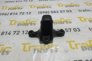 Кронштейн двигуна Renault Trafic 1.6 dci 14-19
