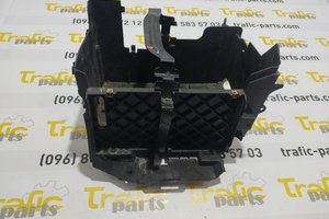 Корпус акумулятора Renault Trafic 1.6 dci 14-19