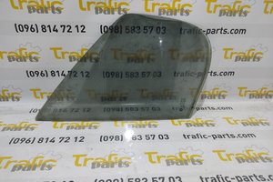 Форточка передніх дверей права Renault Trafic 01-14