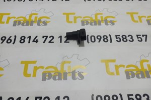 Датчик положення колінвалу на Renault Trafic 1.9 dci 01-06
