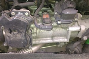 Клапан egr Renault Trafic 2.0 dci 10 ->14 Оригінал б\у 8200796674