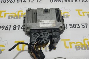 Блок управління двигуном Renault Megane 1.9