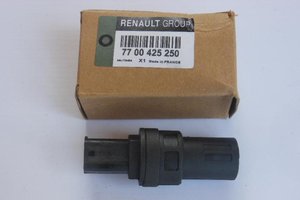 Датчик швидкості Renault Trafic 01-> 14 Renault Франція 77 00 425 250