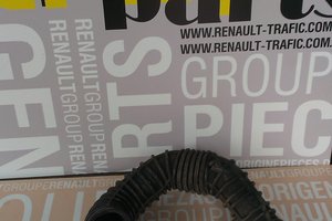 Патрубок турбіни Renult Trafic 2.0 dci 10->14 Оригінал б\у