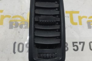 Воздуховод панелі приладів (чорний) Renault Trafic 01-14