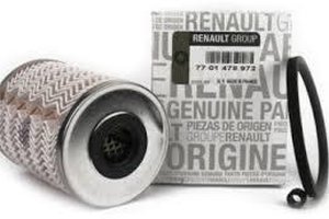 Фільтр палива Renault Master 1.9/2.0/2.5 dci 01-> Renault Франція 7701478972