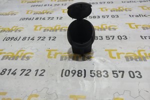 Попільничка Renault Trafic 01-14