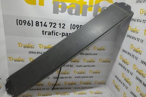 Молдинг передній верхній над лобовим склом (парус) Renault Trafic 01-14