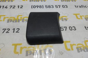 Молдинг центральної стійки лівий Renault Trafic 01-14