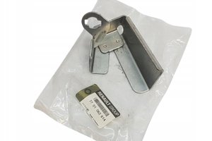 Кронштейн кріплення датчика педалі зчеплення Renault Trafic 01-14