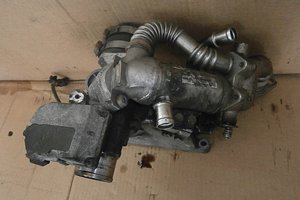 Клапан EGR Renault Trafic 2.5 dci 07->14 Оригінал б\у 7701209370