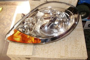 Фара ліва Renault Trafic 07-14 Renault Іспанія 8200701352