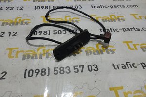 Контакти зсувних дверей Renault Trafic 01-14