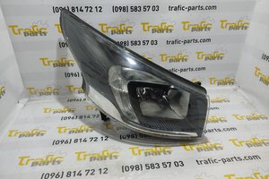 Фара права Opel Vivaro 1.6 dci 14-19