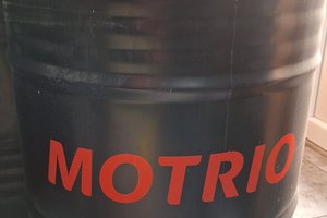 Моторне масло Motrio Premium Castrol RN 5W-30 RN 17