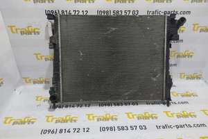 Радіатор охолодження Renault Trafic 2.0 dсi 06-10