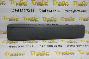 Молдинг дверей передніх правих Renault Trafic 01-14