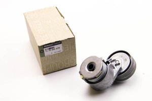 Натягувач ременя генератора Renault Trafic 2001 -> 1.9dCi (без AC) — Renault (Оригінал) — 117506567R