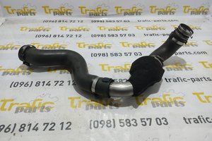 Патрубок інтеркулера правий Renault Trafic 2.5 dci 2001-2014
