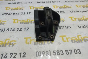 Кронштейн підвісного підшипника Renault Trafic 2.5 dci 01-14