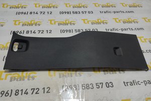 Пластик салону правий Renault Trafic 1.6 dci 14-19